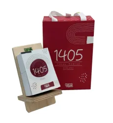 کتاب تقویم رومیزی روزانه 1405 (پایه چوبی)،(باجعبه)
