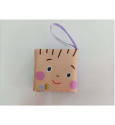 کتاب پارچه ای نی نی من قشنگه (تک زبانه)
